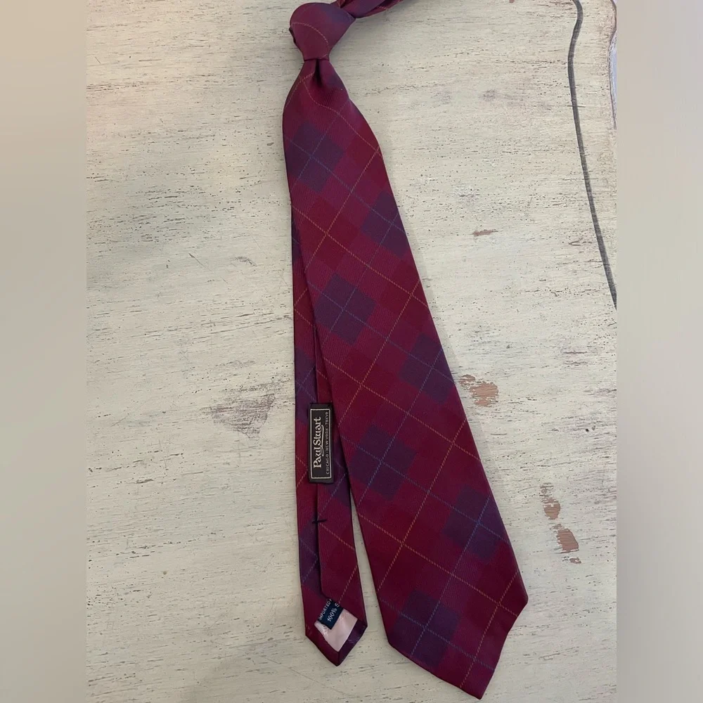 Paul Stuart Made in USA Plaid Woven Silk‎ Tie in Burgundy (Multi) $195